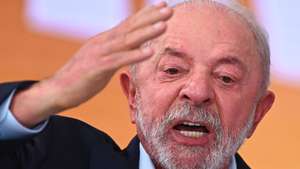 epa13223962 Brazilian President Luiz Inacio 'Lula' da Silva speaks during an event celebrating Amazon Day at the Planalto Palace in Brasilia, Brazil, 08 September 2026. Lula da Silva announced the creation of four protected natural areas in the Amazon to try to mitigate the negative impact of paving a controversial highway that cuts through the rainforest.  EPA/Andre Borges