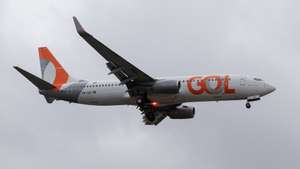 epa11106566 A Gol airline plane takes off from Congonhas airport in Sao Paulo, Brazil, 26 January 2024. Gol airline, Brazil's largest by domestic flights, announced it voluntarily filed for Chapter 11 of the United States bankruptcy law, a formula that allows a company that cannot pay its debts to restructure without the pressure of the creditors. Gol needs to restructure a debt that, according to the latest balance sheet disclosed, amounted to 20.2 billion reais (about 4.122 billion dollars) as of September 2023.  EPA/Isaac Fontana