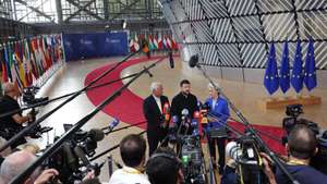epa13308535 (L-R) European Council President Antonio Costa, President of Ukraine Volodymyr Zelensky, and European Commission President Ursula von der Leyen speak to the media on the second day of a two-day European Council summit in Brussels, Belgium, 16 October 2026. European Union (EU) heads of state and government are meeting with Ukrainian President Zelensky as they focus on continued support for Ukraine, European defence and security, Russia-linked hybrid threats, migration, and the situation in the Middle East.  EPA/OLIVIER MATTHYS
