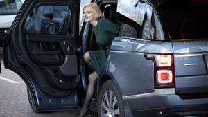 epa10218295 British Prime Minister Liz Truss arrives at Conservative Party Conference in Birmingham, Britain, 01 October 2022. Prime Minister Liz Truss has been under growing pressure this week after the market turmoils following the announcement of her 'mini-budget' in which the government promised big tax cuts.  EPA/TOLGA AKMEN