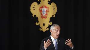 O Presidente da República, Marcelo Rebelo de Sousa, discursa durante o encontro com os jogadores da Seleção Nacional de Andebol em Cadeira de Rodas, no Palácio de Belém, em Lisboa, 18 maio 2023. FILIPE AMORIM/LUSA