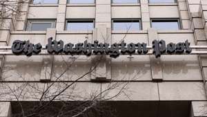 epa11015661 The Washington Post office in Washington, DC, USA, 07 December 2023. About 750 employees of The Washington Post are participating in a 24-hour strike following 18 months of contract negotiations. The daily newspaper suffered a one hundred million dollar loss in 2023 and is attempting to eliminate 240 jobs, but only about half that number have accepted buyout offers.  EPA/MICHAEL REYNOLDS