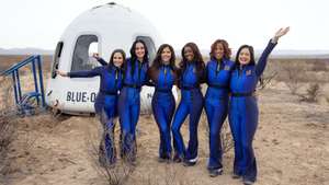 epa12032413 (L-R)  Kerianne Flynn, Katy Perry, Lauren Sanchez, Aisha Bowe, Gayle King and Amanda Nguyen in front of Blue Origin’s New Shepard NS-31 rocket following a short mission into orbit after taking off from Launch Site One in Van Horn, Texas, USA, 14 April 2025. This is the eleventh flight with passengers on board and the first all-female flight crew launched by Blue Origin, a company founded by former Amazon CEO Jeff Bezos.  EPA/HANDOUT / BLUE ORIGIN HANDOUT HANDOUT EDITORIAL USE ONLY/NO SALES