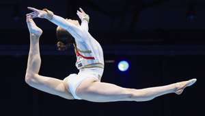 epa12147572 Nina Derwael of Belgium competes on the balance beam during the women's final competition at the European Artistic Gymnastic Championships in Leipzig, Germany, 31 May 2025.  EPA/CLEMENS BILAN