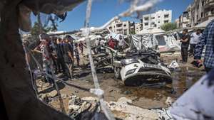 epa13204447 Locals gather at the site of an Israeli airstrike in Gaza City, 01 September 2026. According to the Ministry of Health in Gaza, at least four Palestinians were killed in Israeli air strikes on 01 September.  EPA/MOHAMMED SABER