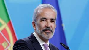 epa13309447 Portuguese Foreign Minister Paulo Rangel smiles during a joint press conference with his German counterpart at the German Foreign Ministry in Berlin, Germany, 16 October 2026. The foreign ministers met for bilateral talks ahead of their joint press appearance.  EPA/CHRISTOPH RUTENKOLK