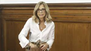 A ministra da Saúde, Ana Paula Martins, à chegada para a sua audição na Comissão de Saúde, na Assembleia da República, em Lisboa, 22 de setembro de 2026. ANTÓNIO PEDRO SANTOS/LUSA
