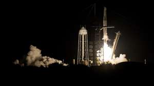 epa12196020 NASA, Axiom Space, and SpaceX's Axiom Mission 4, in a new SpaceX Dragon spacecraft on a Falcon 9 rocket, lifts off from Launch Complex 39A at Kennedy Space Center in Florida, USA, 25 June 2025. The Axiom 4 launched its fourth private astronaut mission to the International Space Station (ISS). According to NASA, Peggy Whitson, former NASA astronaut and director of human spaceflight at Axiom Space, will command the commercial mission, while Indian Space Research Organisation (ISRO) astronaut Shubhanshu Shukla will serve as pilot. The two mission specialists are European Space Agency (ESA) project astronaut Slawosz Uznanski-Wisniewski of Poland and Tibor Kapu of Hungary.  EPA/CRISTOBAL HERRERA-ULASHKEVICH