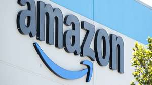 epa10390898 The Amazon logo at an Amazon logistic center in Miami, Florida, USA, 05 January 2023. According CEO Andy Jassy, Amazon is planning to lay off more than 18,000 employees as part of a workforce reduction.  EPA/CRISTOBAL HERRERA-ULASHKEVICH