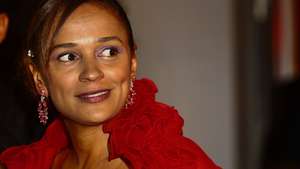 epa08096297 (FILE) - Isabel dos Santos in Luanda, Angola, 05 November 2011 (reissued 31 December 2019). A court in Angola has frozen the assets of Isabel dos Santos, the oldest daughter of former Angolan President Jose Eduardo dos Santos, on corruption charges.  EPA/BRUNO FONSECA *** Local Caption *** 50687721