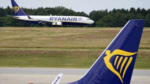 epa07750160 (FILE) - A Ryanair plane at the international airport Frankfurt-Hahn in Hahn, Germany, 08 July 2019 (reissued 31 July 2019). Ryanair&#039;s chief Michael O&#039;Leary on 31 July 2019 said in a video message to Ryanair employees the company faces job cuts in coming weeks, and that company has 900 cabin crew and pilots too many.  EPA/RONALD WITTEK