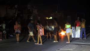 epa13096882 People protest against power outages in Havana, Cuba, 07 July 2026.  EPA/Ernesto Mastrascusa