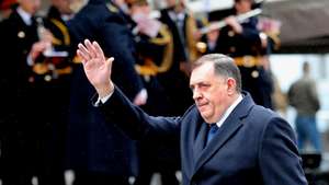 epa10396973 President of Republika Srpska Milorad Dodik attends on parade in East Sarajevo, Bosnia and Herzegovina, 09 January 2023 to mark 09 January -- the Day of Republika Srpska, which is one of the country's two ethnic regions, locally called entities. On that day 31 years ago, the self-proclaimed constitutional assembly of Bosnia's ethnic Serbs, passed the Declaration proclaiming the Republic of Serbs (Republika Srpska) within Bosnia and Herzegovina, with the intention of seceding from Bosnia and merging with neighboring Serbia. Only a few months later the war broke in Bosnia and Herzegovina claiming more than 100,000 lives and displacing more than two million people. The bloody 1992-1995 war between ethnic Bosniaks (Muslims), Serbs and Croats  ended in 1995 by the Peace Agreement brokered in Dayton, Ohio,  U.S.A. The part of the peace solution was the administrative division of the Balkan country into two ethnic entities -- the (Bosniak-Croat) Federation of Bosnia and Herzegovina and the Srpska Republic. Due to numerous atrocities that the Bosnian Serb troops committed against Bosniaks and Croats during the 1992-95 war, including the 1995 genocide in the country's eastern enclave of Srebrenica. Bosniaks have been strongly opposing the public celebration of the 09 January.  In 2015 the Constitutional Court of Bosnia and Herzegovina declared the Day of Republika Srpska unconstitutional. The binding decision, however, has never prevented Bosnian Serb authorities from celebrating it, which the parade in East Sarajevo proves  EPA/FEHIM DEMIR