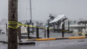 epa11651175 The Oyster Bay marina area is closed as the town prepares for Hurricane Hurricane Milton in Oyster Bay, Sarasota, Florida, USA, 09 October 2024. According to the National Hurricane Center's Live Hurricane Tracker, Hurricane Milton is set to make landfall on the west coast of Florida on 09 October evening. After rapidly intensifying into a Category 5 storm on 07 October, Milton is anticipated to weaken as it reaches the shore but will still bring significant weather impacts across the state.  EPA/CRISTOBAL HERRERA-ULASHKEVICH
