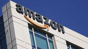 epa12492017 Signage at the Amazon corporate office in Sunnyvale, California, USA, 29 October 2025. Amazon is schedule to release their earnings report at the end of the closing bell on 30 October 2025.  EPA/JOHN G. MABANGLO