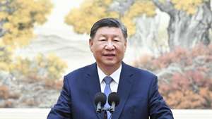 epa11556859 Chinese President Xi Jinping, also general secretary of the Communist Party of China Central Committee and chairman of the Central Military Commission, delivers a speech during a meeting with China&#039;s Olympic delegation for Paris 2024 at the Great Hall of the People in Beijing, China, 20 August 2024. Party and state leaders Xi Jinping, Zhao Leji, Wang Huning, Cai Qi, Li Xi and Han Zheng met with China&#039;s Olympic delegation for Paris 2024.  EPA/XINHUA / XIE HUANCHI CHINA OUT / UK AND IRELAND OUT  /       MANDATORY CREDIT EDITORIAL USE ONLY