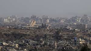 epaselect epa11761840 Destruction in the northern Gaza Strip (rear) as seen from Al Nuseirat refugee camp, central Gaza Strip, 07 December 2024. More than 45,000 Palestinians and over 1,400 Israelis have been killed, according to the Palestinian Health Ministry and the Israeli Army, since Hamas militants launched an attack against Israel from the Gaza Strip on 07 October 2023, and the Israeli operations in Gaza and the West Bank which followed it.  EPA/MOHAMMED SABER