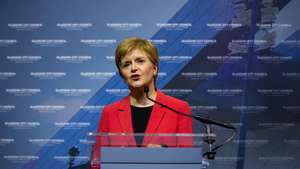 epa09183728 Scotland's First Minister and leader of the Scottish National Party (SNP), Nicola Sturgeon gives her acceptance speech after being declared the winner of the Glasgow Southside seat at Glasgow counting centre in the Emirates Arena in Glasgow, Britain, 07 May 2021. People in Scotland headed to the polls on 06 May to elect 129 members of the Scottish Parliament. The vote count began on 07 May and the final results are expected to be announced on 08 May.  EPA/ROBERT PERRY