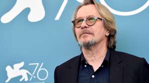 epa07809954 British actor Gary Oldman poses at a photocall for 'The Laundromat' during the 76th annual Venice International Film Festival, in Venice, Italy, 01 September 2019. The movie is presented in official competition 'Venezia 76' at the festival running from 28 August to 07 September.  EPA/ETTORE FERRARI