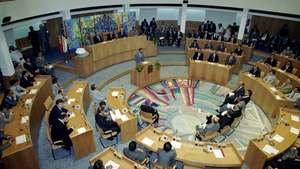 Vista panorâmica da Assembleia Legislativa da Região Autónoma dos Açores, na cidade da Horta