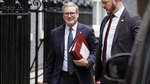 epa11692334 British Prime Minister Keir Starmer departs 10 Downing Street ahead of Chancellor of the Exchequer Rachel Reeves’ budget presentation at parliament in London, Britain, 30 October 2024. Reeves will deliver the new Labour government's first Budget to parliament on 30 October.  EPA/TOLGA AKMEN