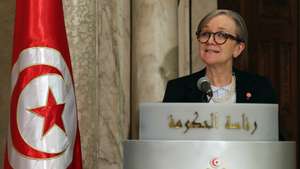 epa10186520 Tunisian Prime Minister Najla Bouden Romdhane briefs the press after signing a joint agreement with The Tunisian General Labour Union (UGTT) at the Government Palace in Tunis, Tunisia, on 15 September 2022. The government and The Tunisian General Labor Union have signed an agreement, providing for an increase in salaries in the civil service and the public sector, as well as an increase in the guaranteed minimum wage.  EPA/MOHAMED MESSARA