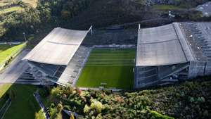 Vista aérea do Estádio Municipal de Braga, em Braga, 27 de setembro de 2022. Considerado por muitos a joia da coroa” do Campeonato da Europa, o Estádio Municipal de Braga (a Pedreira) é um projeto do arquiteto Souto Moura, inserido no amplo Parque Urbano Norte, e foi inaugurado no dia 31 de dezembro de 2003. HUGO DELGADO/LUSA