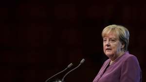 epa10241816 President of the Jury of the Gulbenkian Prize for Humanity, Angela Merkel, delivering her speech at the cerimony of the atribution of the prize at Calouste Gulbenkian Foundation, Lisbon, Portugal, 13 October 2022.  EPA/TIAGO PETINGA