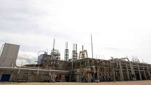 Aspecto do Complexo Petroquimico da Repsol em Sines