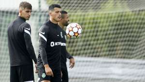 Jose Marsa e Pedro Porro em treino do Sporting CP