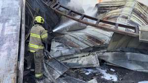 epa13289547 A handout picture made available by the State Emergency Service shows emergency personnel working at the site of a Russian strike on a civilian warehouse in Kyiv, Ukraine, 08 October 2026, amid the ongoing Russian invasion. At least three people were killed in the Russian attack, according to the State Emergency Service report.  EPA/STATE EMERGENCY SERVICE HANDOUT HANDOUT  HANDOUT EDITORIAL USE ONLY/NO SALES