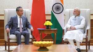 epa12310786 A handout photo made available by the Press Information Bureau (PIB) showing Indian Prime Minister Narendra Modi (R) with Chinese Foreign Minister Wang Yi during their meeting in New Delhi, India, 19 August 2025. Chinese Foreign Minister Wang Yi is on the two days state visit to Inida  EPA/PRESS INFORMATON BUREAU / HANDOUT  HANDOUT EDITORIAL USE ONLY/NO SALES