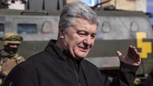 epa09834042 Petro Poroshenko, a Ukrainian businessman, and politician who served as the fifth president of Ukraine from 2014 to 2019, speaks during an interview in Kyiv (Kiev), Ukraine, 18 March 2022. Russian troops entered Ukraine on 24 February prompting the country's president to declare martial law and triggering a series of announcements by Western countries to impose severe economic sanctions on Russia.  EPA/MIGUEL A. LOPES