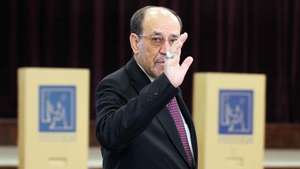 epa12517393 Former Iraqi Prime Minister Nouri al-Maliki arrives to cast his vote for the parliamentary elections at a polling station in Baghdad, Iraq, 11 November 2025.  EPA/CEERWAN AZIZ