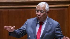 O primeiro-ministro, António Costa, intervém na sessão plenária do debate preparatório do Conselho Europeu, na Assembleia da República, em Lisboa, 20 de outubro 2021. TIAGO PETINGA/LUSA