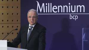 O presidente do Millennium BCP, Nuno Amado, durante a conferência de imprensa de apresentação dos resultados de 2021, Oeiras, 28 de fevereiro de 2022.  MANUEL DE ALMEIDA/LUSA