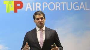 O responsável financeiro da TAP Gonçalo Pires durante a apresentação de resultados do 3.º trimestre, na sede da TAP em Lisboa, 2 de novembro de 2022. JOÃO RELVAS/LUSA