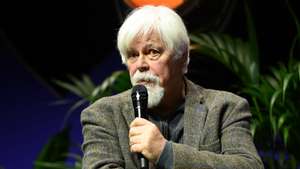 epa11988765 Canadian activist and Sea Shepherd founder Paul Watson speaks at the World Impact Summit in Bordeaux, France, 25 March 2025. Watson is known for his environmental activism, particularly his efforts to combat whaling and destructive fishing practices. The World Impact Summit is an annual international event focused on concrete solutions for ecological transition and sustainable development.  EPA/CAROLINE BLUMBERG