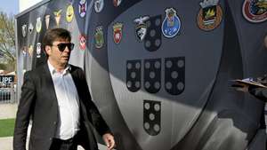Carlos Barbosa presidente do Paços de Ferreira à chegada à Assembleia Geral Ordinária da Liga Portuguesa Futebol Profissional para apreciação e votação do relatório e contas referente à época  2012/2013, que se realizou no Porto, 14  março  2014. FERNANDO VELUDO/LUSA