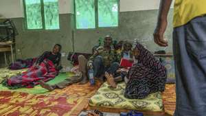 epa09421573 Ethiopian Internally Displaced Peoples (IDP's) who fled the fighting in the Tigray region take shelter in a make-shift IDP camp at a school in Dessie, Ethiopia, 19 August 2021 (20 August 2021). According to Dessie government communications officer Mesaye Kider, 55,000 Ethiopians have fled from war torn Tigray region in the north and are taking shelter in makeshift camps. This occurred as the Tigray Peoples Liberation Front (TPLF) captured Alamata and Kobo area's in the war that has been going on with Ethiopia's national military.  EPA/STR