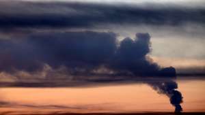 epa13122821 Smoke rises near the town of Domodedovo following a Ukrainian drone attack in the Moscow Region, Russia, 20 July 2026. According to Governor Andrey Vorobyov, 10 people, including a child, were injured in the drone attack on the Moscow region.  EPA/STRINGER