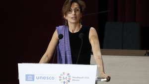 epa10212242 The Director General of UNESCO, Audrey Azoulay, speaks during the inauguration of the UNESCO World Conference on Cultural Policies and Sustainable Development (Mondiacult), in Mexico City, Mexico, 28 September 2022. The UNESCO World Conference on Cultural Policies and Sustainable Development (Mondiacult) 2022 began this 28 September at the National Auditorium in Mexico City with a speech open to diversity and against racism.  EPA/Jose Mendez