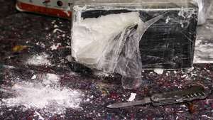 Alfândega Alemâ apreende 16 toneladas de cocaína. Hamburgo, Alemanha
