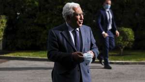 O primeiro-ministro, António Costa, à chegada para a reunião da Concertação Social para debater a situação de crise na Ucrânia, na sede do Conselho Económico e Social (CES), em Lisboa, 8 de março de 2022. MÁRIO CRUZ/LUSA