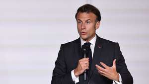 epa12122930 French President Emmanuel Macron speaks at the 'No to Bullying' award ceremony at the Elysee Palace in Paris, France, 21 May 2025. France's Ministry of National Education organizes each year the Non au harcelement (No to Bullying) contest in schools to raise awareness and promote values such as kindness and inclusion.  EPA/CHRISTOPHE PETIT TESSON / POOL