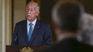O Presidente da República, Marcelo Rebelo de Sousa, discursa no Salão Nobre durante as comemorações oficiais do 5 de Outubro, Dia da Implantação da República Portuguesa, realizadas na Câmara Municipal de Lisboa, 5 de outubro de 2021. MANUEL DE ALMEIDA/LUSA