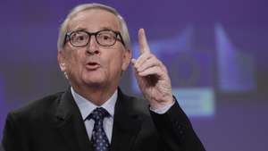 epa08032755 EU Commission President Jean-Claude Juncker gives his last press briefing as President of the European Commission in Brussels, Belgium, 29 November 2019. Juncker will be succeeded by Ursula von der Leyen.  EPA/OLIVIER HOSLET