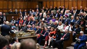 epa10002300 A handout photograph released by the UK Parliament shows MPs react as British Prime Minister Boris Johnson speaks during the Prime Minister's Questions (PMQs) at the House of Commons in London, Britain, 08 June 2022.  EPA/UK PARLIAMENT/JESSICA TAYLOR HANDOUT -- MANDATORY CREDIT: UK PARLIAMENT/JESSICA TAYLOR -- HANDOUT EDITORIAL USE ONLY/NO SALES