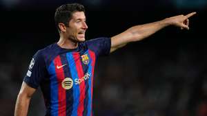 epa10168469 FC Barcelona&#039;s Robert Lewandowski in action during a UEFA Champions League Group B soccer match between FC Barcelona and Viktoria Pilsen at Camp Nou stadium in Barcelona, Spain, 07 September 2022.  EPA/ALEJANDRO GARCIA