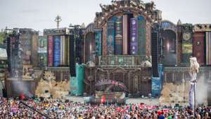 TOPSHOT-BELGIUM-MUSIC-FESTIVAL-TOMORROWLAND